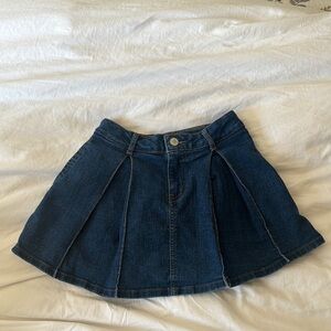 Pleated Jean Skirt with Pockets